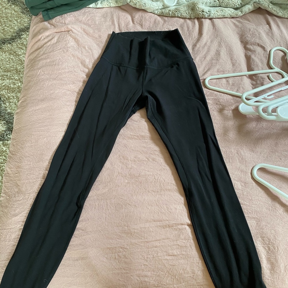 Black lulu leggings